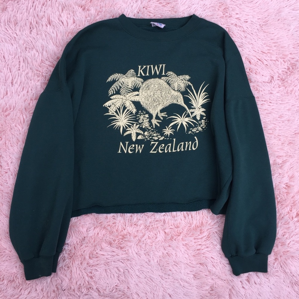 New Zealand Kiwi cropped sweater